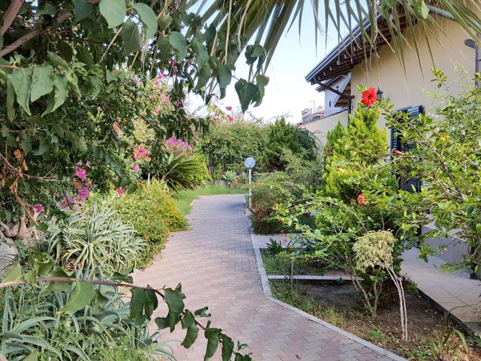 Villa Gabriella Patti Eksteriør bilde